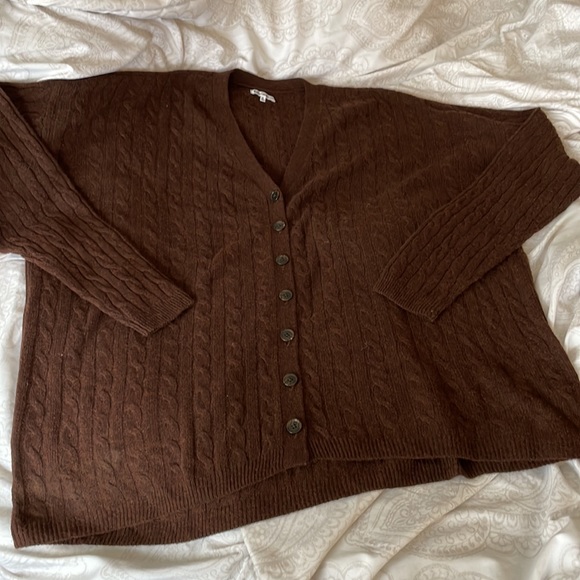 Reformation Giusta oversized cashmere cardigan coffee americano color - Picture 3 of 5